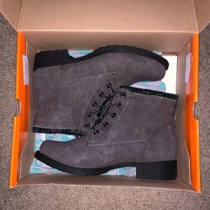 Sporto leslie gray boots